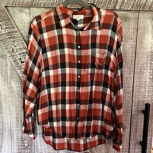 LOFT plaid button down shirt. Size large.